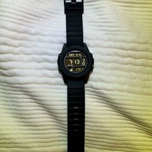 Nixon the unit (like new)